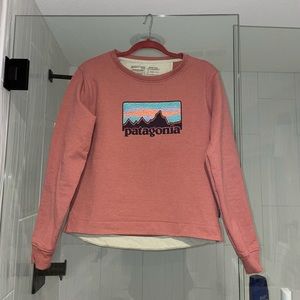 Patagonia crewneck sweatshirt